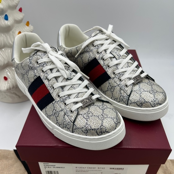 Men’s Gucci, Ace GG supreme sneakers with web stripe size 9 made in Italy - Picture 1 of 11